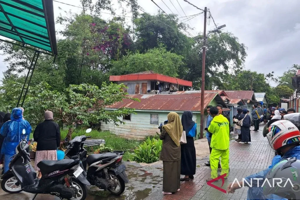 Puluhan Warga di Negeri Sianok Mengungsi Akibat Tanah Bergerak 