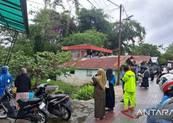 Puluhan Warga di Negeri Sianok Mengungsi Akibat Tanah Bergerak 