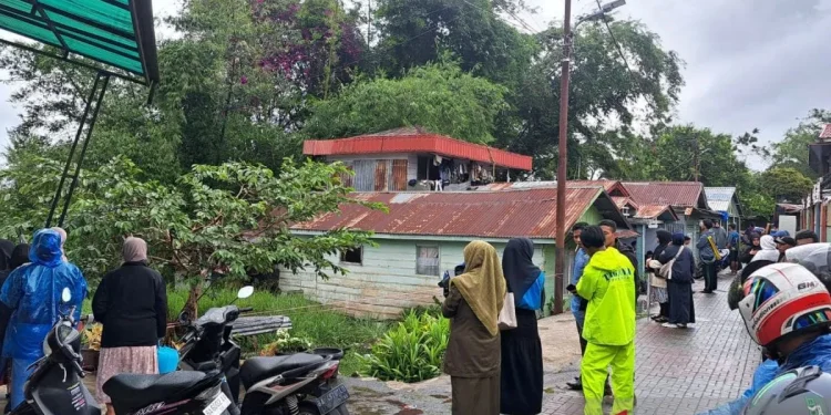 Puluhan Warga di Negeri Sianok Mengungsi Akibat Tanah Bergerak 